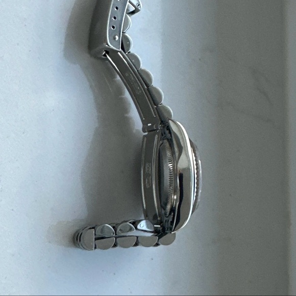 2002 Rolex Ladies Datejust White gold fluted bezel and stainless steel bracelet - Picture 10 of 11